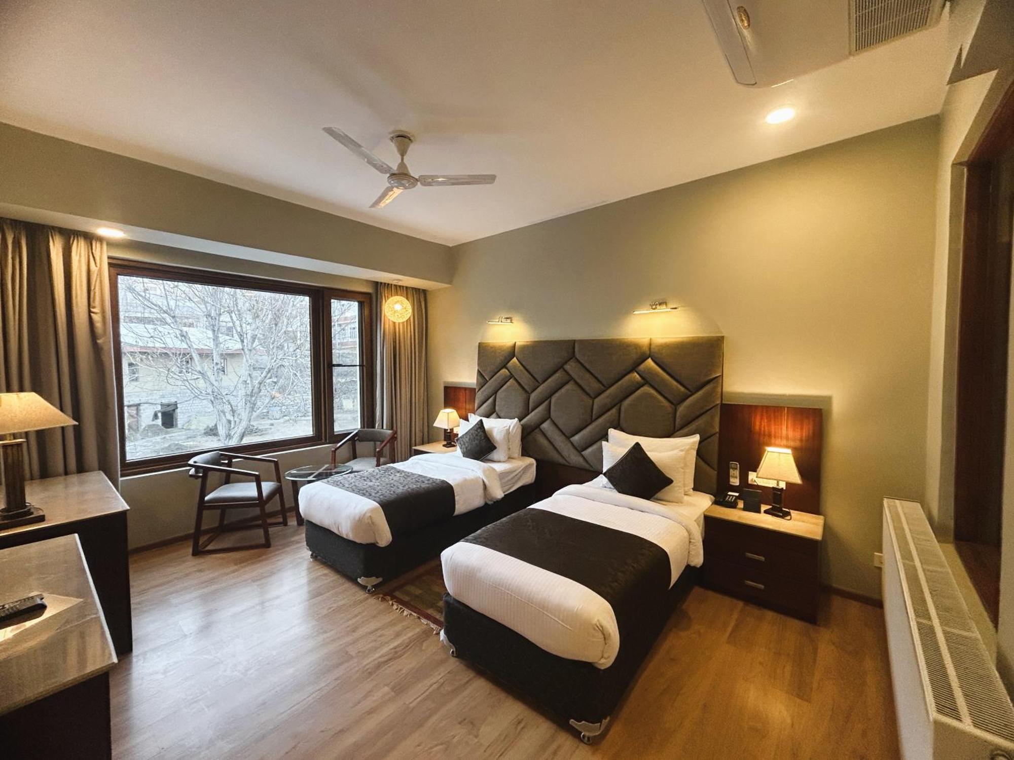 Hotel The Kargil Ngoại thất bức ảnh